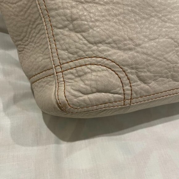 Coach Large Pebbled Leather Tote in Cream with Silvertone Hardware and Side Pock - Picture 5 of 12